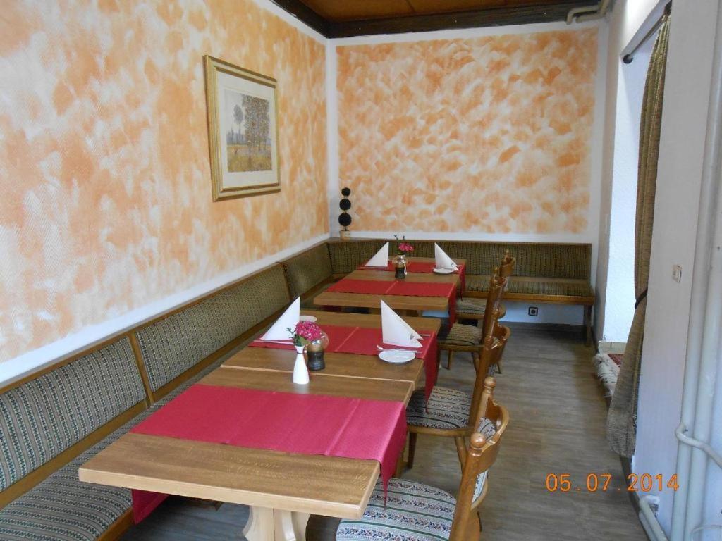 Weinhaus Hotel Zum Josefshof Graach Екстер'єр фото