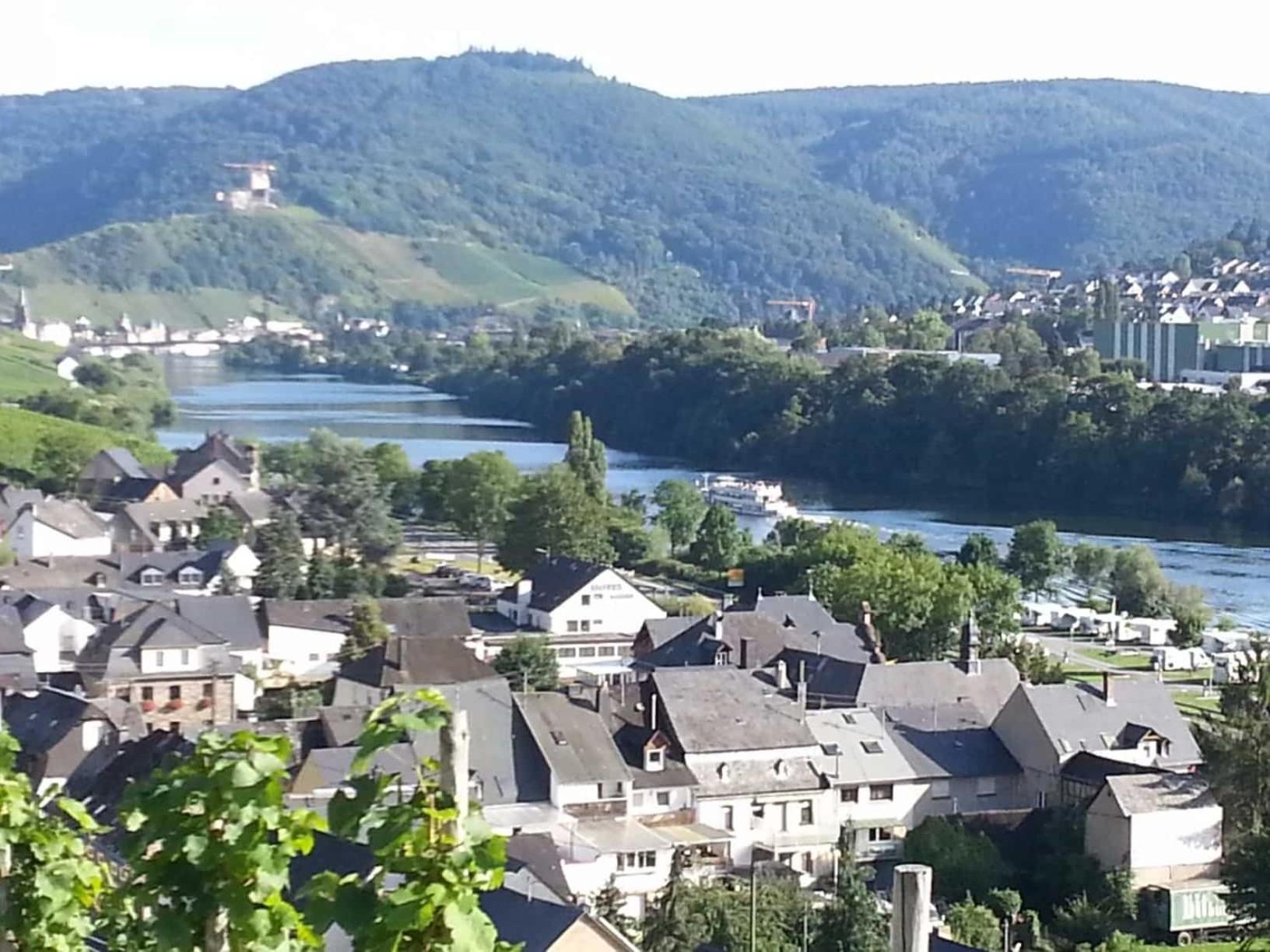 Weinhaus Hotel Zum Josefshof Graach Екстер'єр фото
